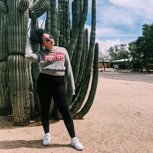 Cabin Fever Crew neck